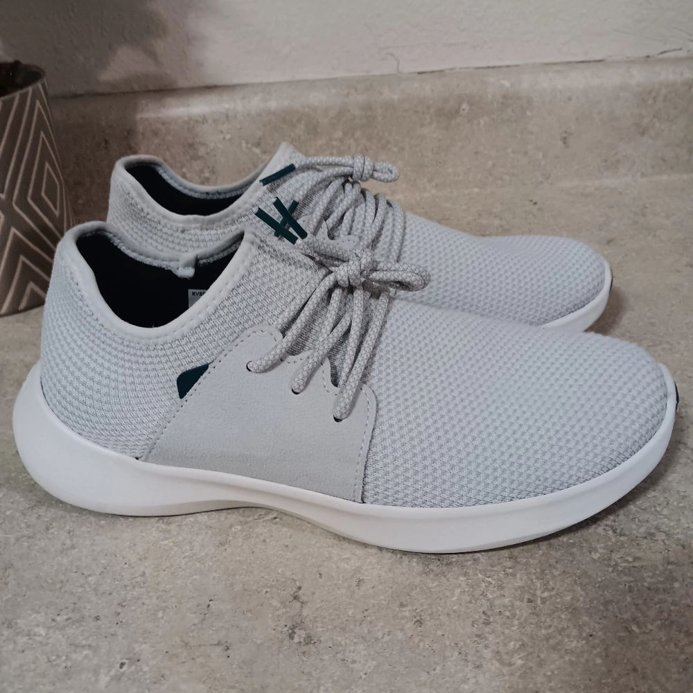 Vessi Everyday Classic Athletic Sneakers, White Women’s Size 10 Lightweight